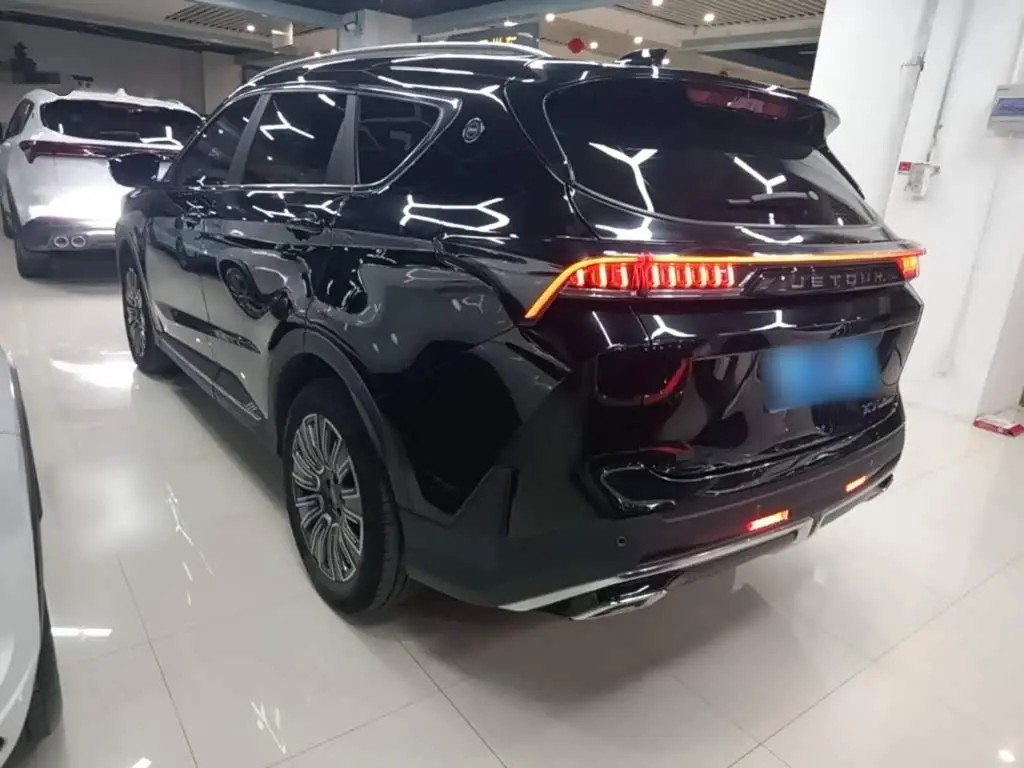 Jetour X70 PLUS 2025 — Photo 5/20