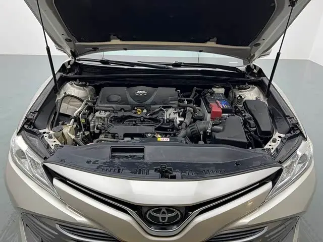 Toyota Camry 2019 — Фото 9/19