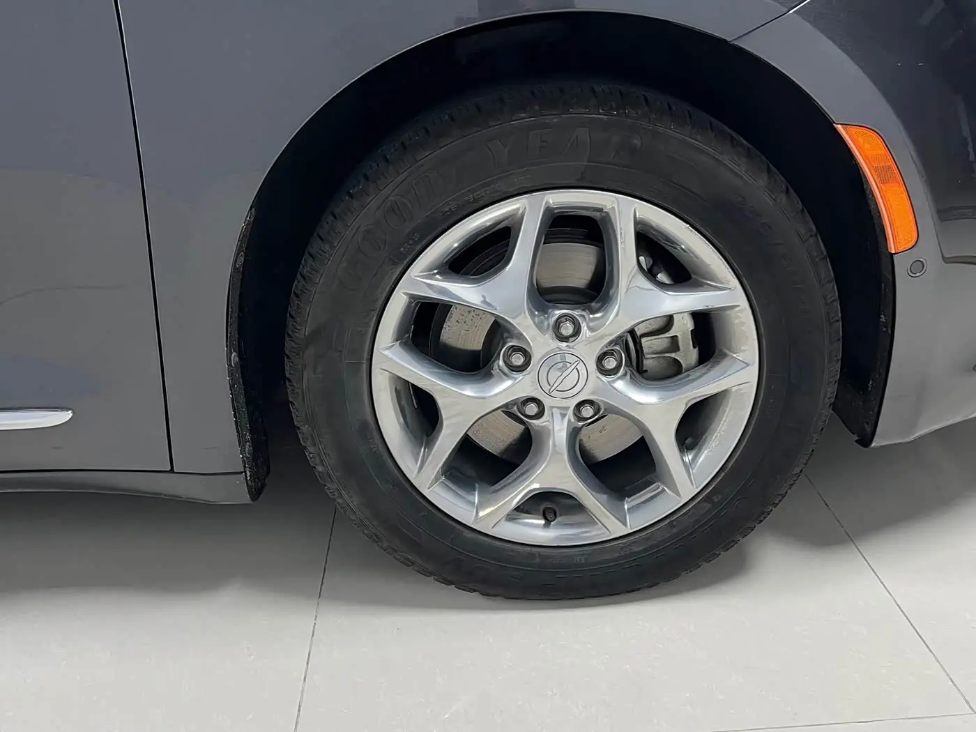 Chrysler Grand Voyager 2019 — Фото 10/20