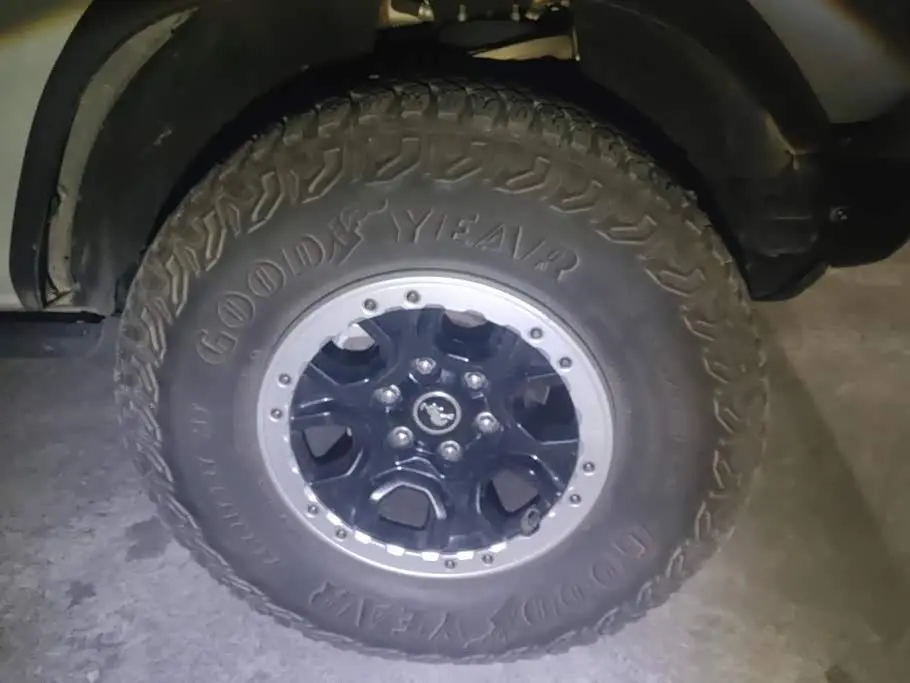 Ford Bronco 2024 — Photo 6/16