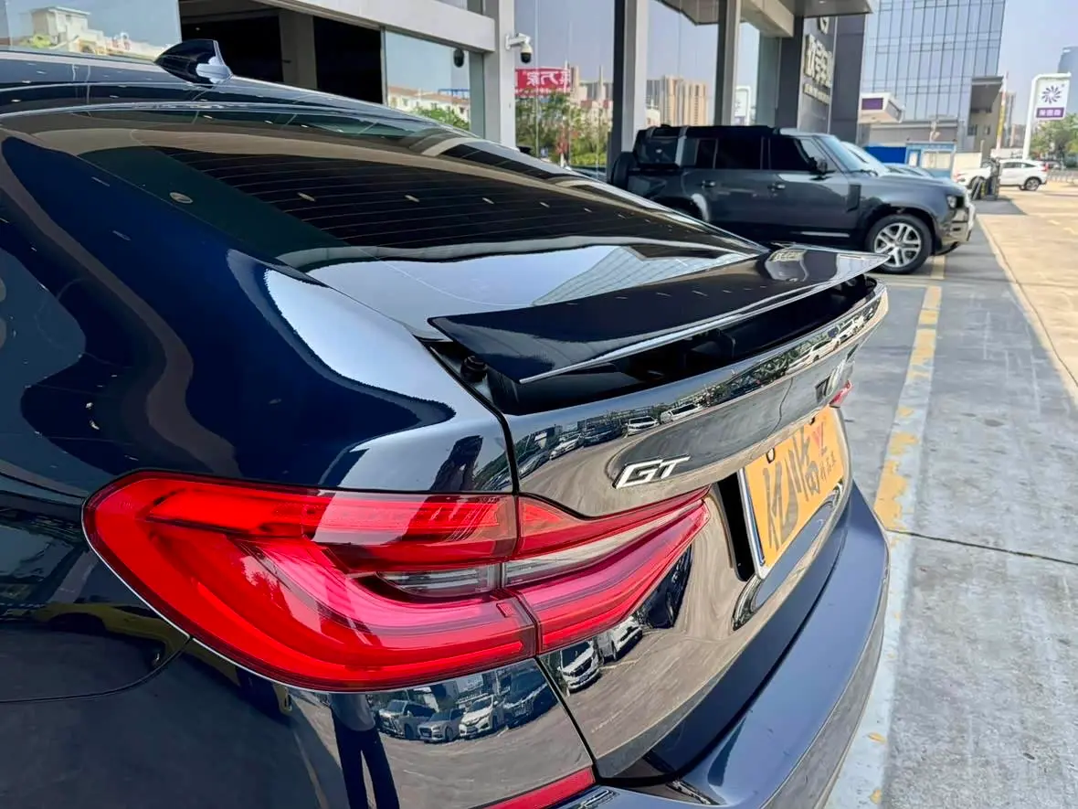 BMW 6 Series GT 2019 — Фото 12/16
