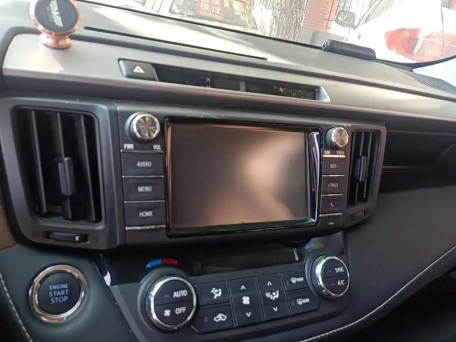 Toyota RAV4 Rongfang 2017 — Фото 13/16