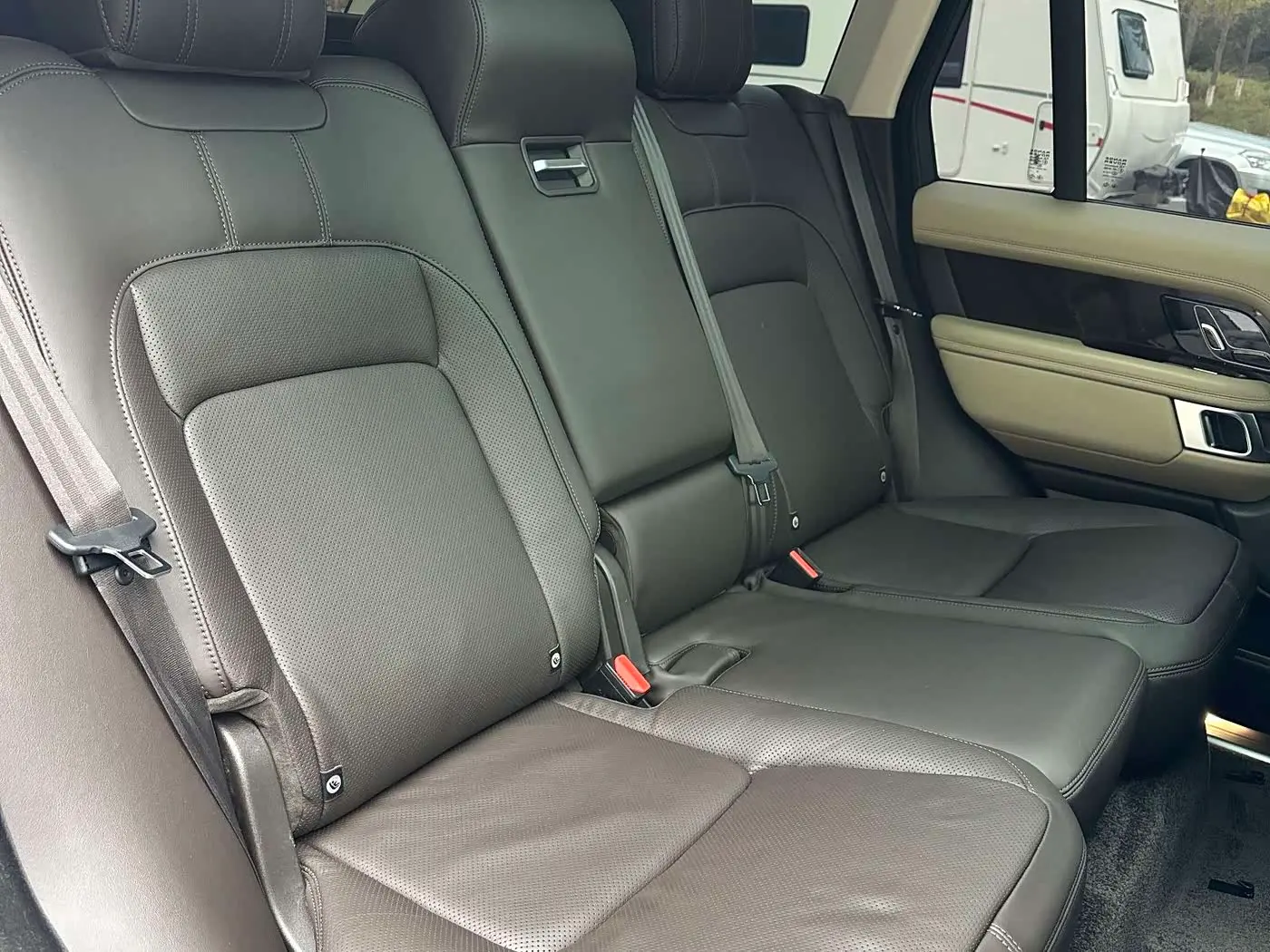 Land Rover Range Rover 2021 — Photo 9/11