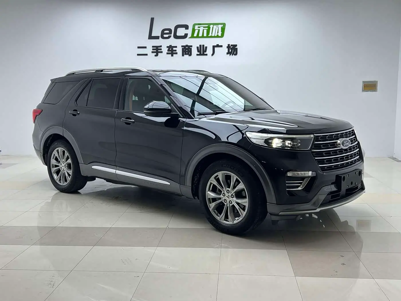 Ford Explorer 2021 — Şəkil 2/18