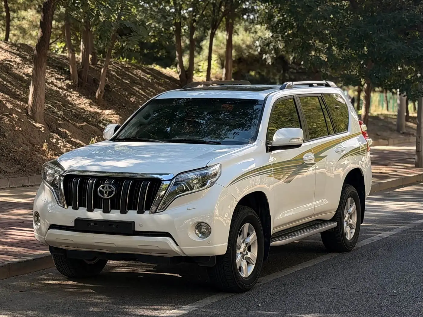 Toyota Prado, 2014