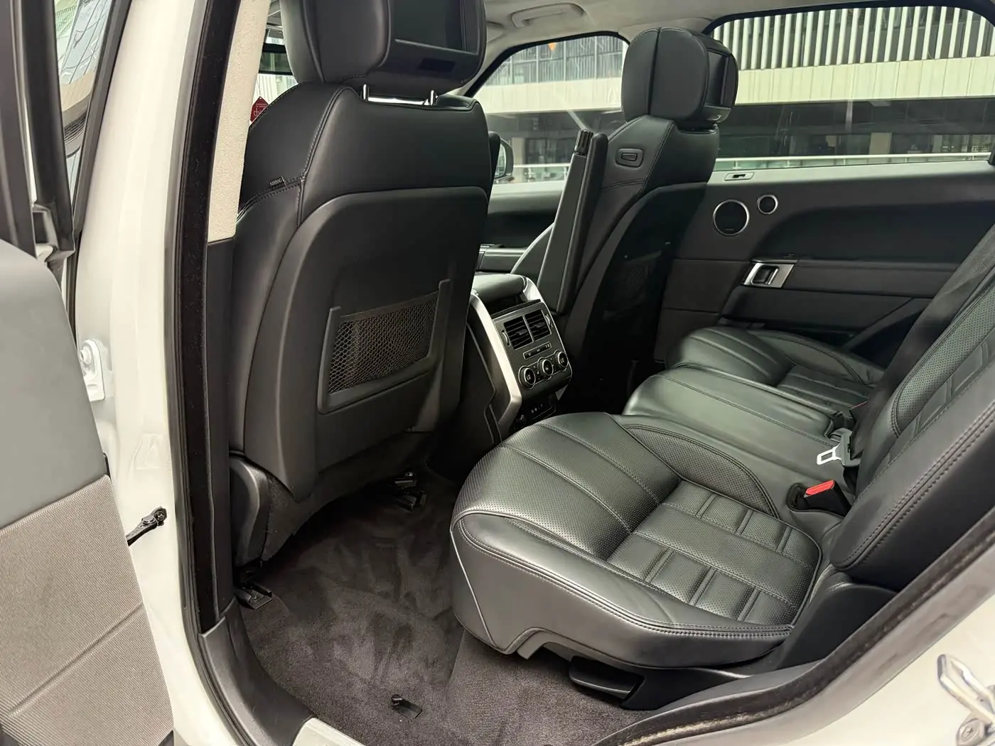 Land Rover Range Rover Sport 2014 — Photo 6/9
