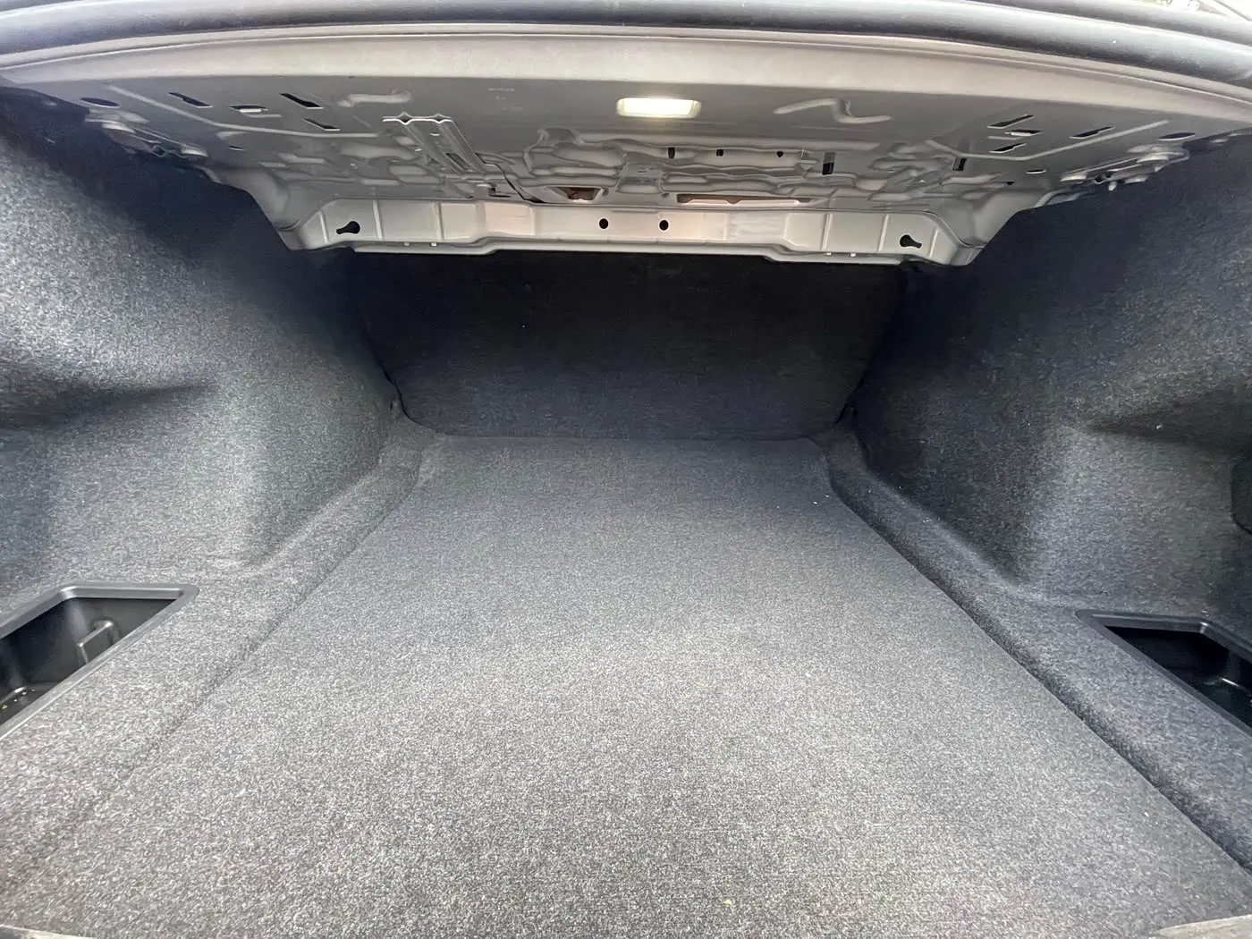 BMW 3 Series 2023 — Photo 17/20