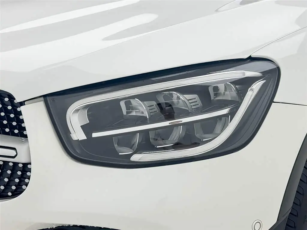 Mercedes-Benz GLC 2021 — Фото 3/20