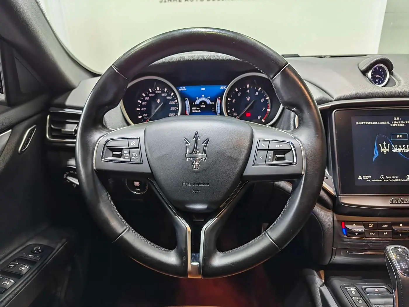 Maserati Ghibli 2019 — Photo 8/20