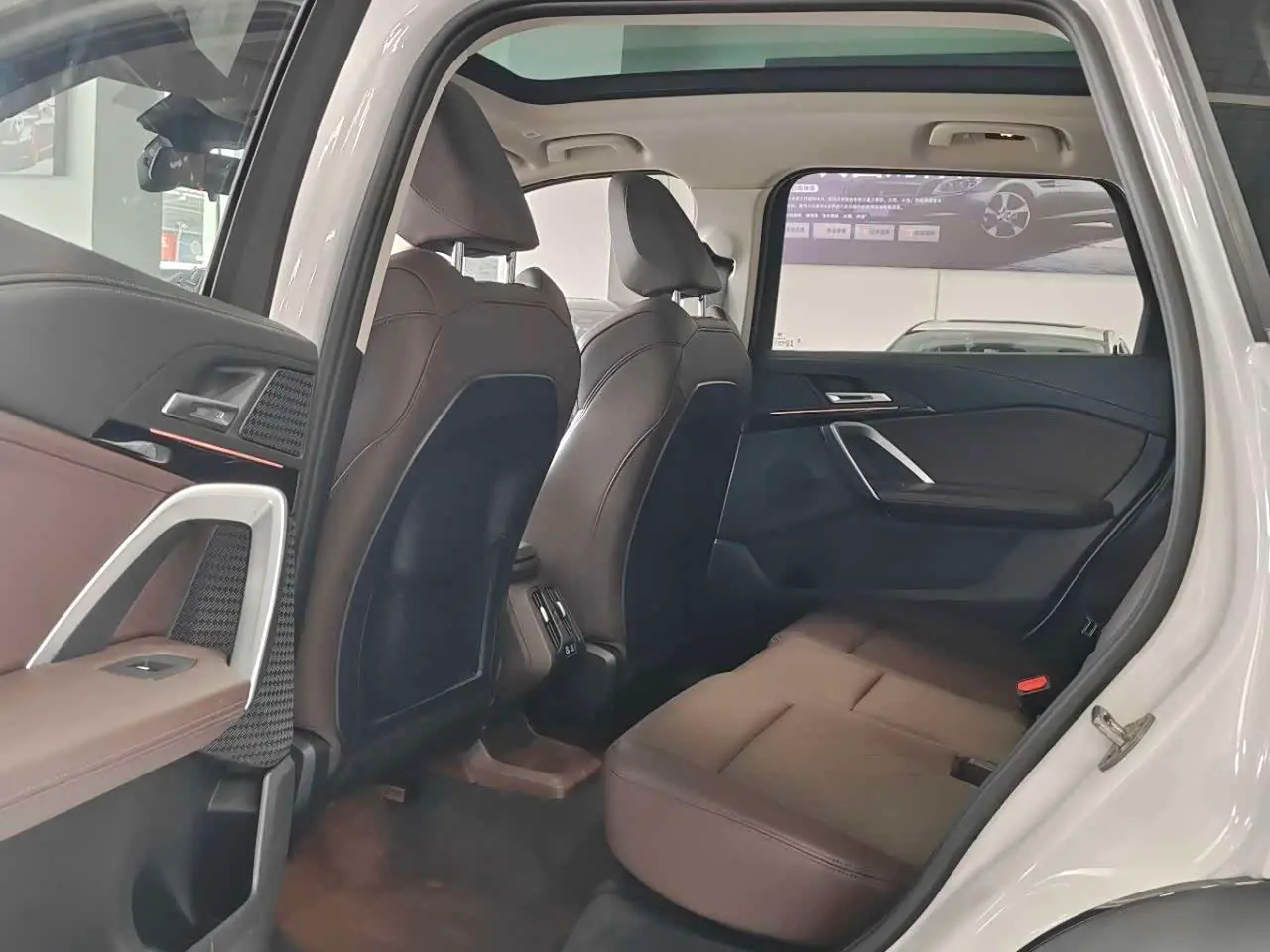 BMW X1 2023 — Photo 6/13