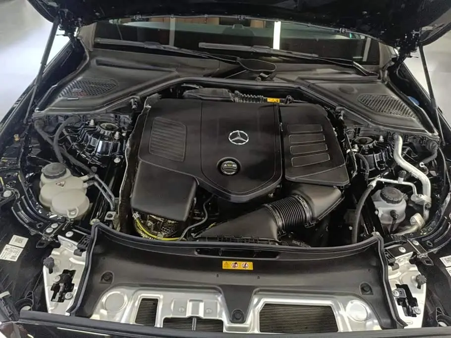 Mercedes-Benz E-Class 2024 — Фото 10/16