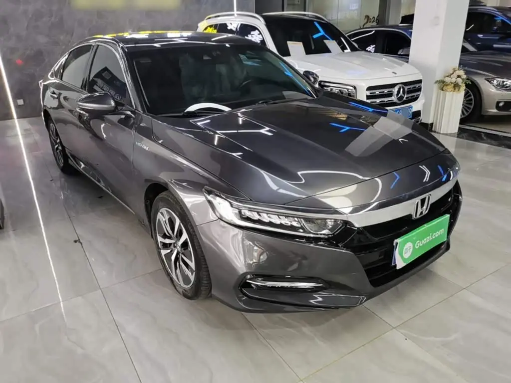 Honda Accord 2021 — Photo 4/20