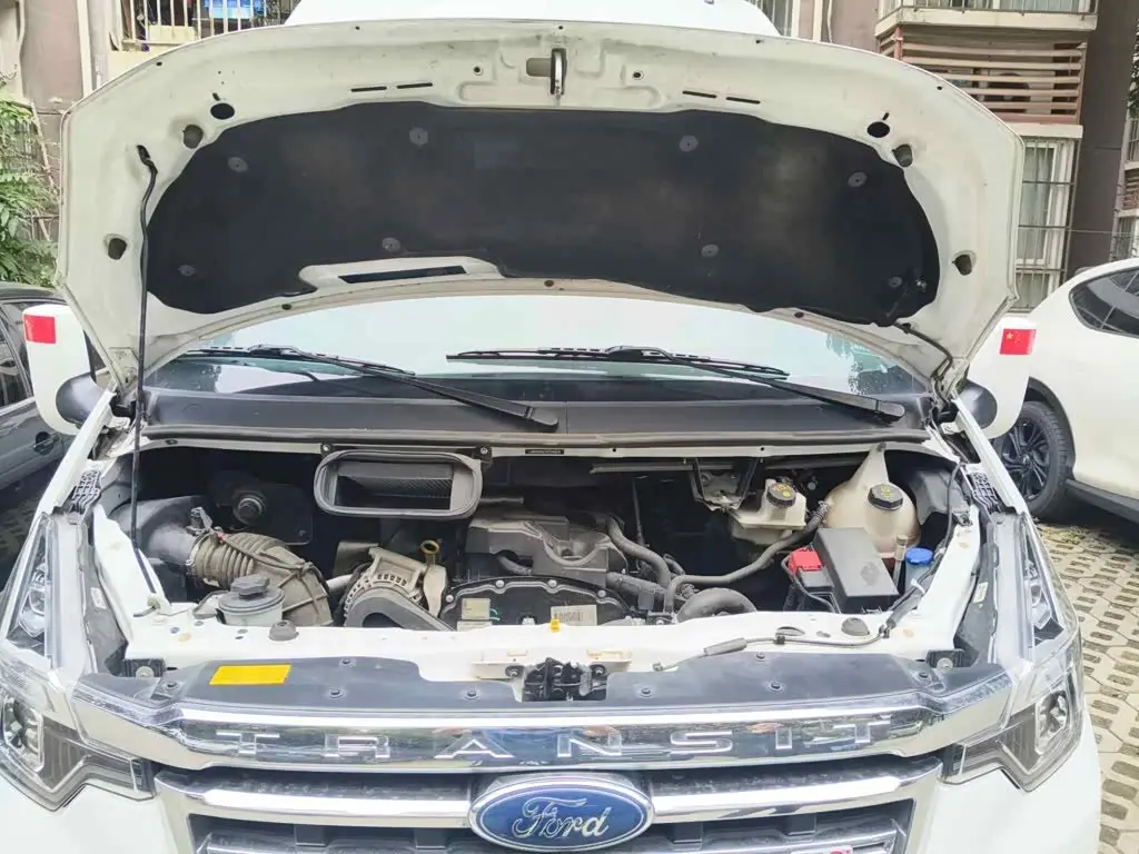 Ford New Generation Transit 2024 — Photo 3/13