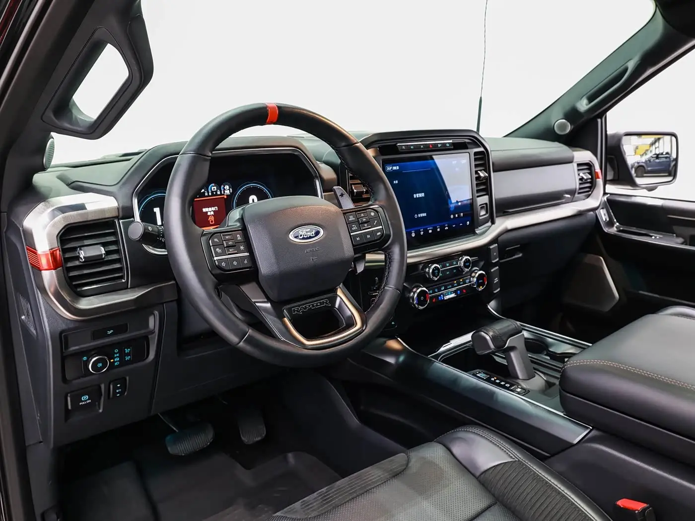 Ford F-150 Raptor 2023 — Фото 17/20