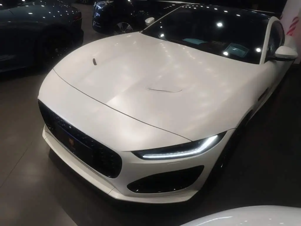 Jaguar F-TYPE 2024 — Photo 1/20