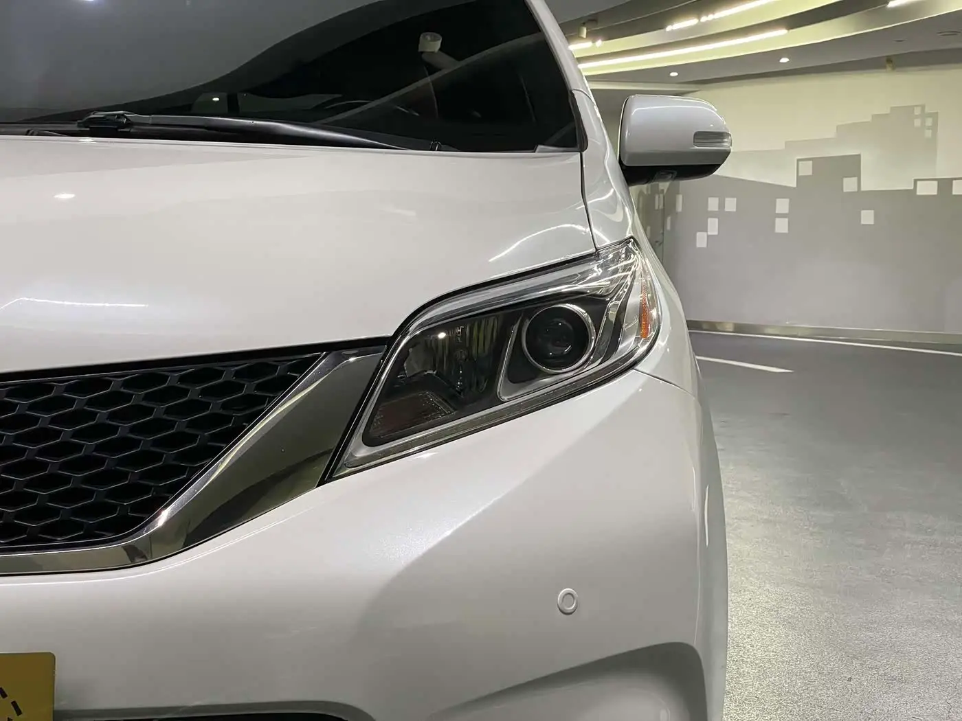 Toyota Sienna 2016 — Photo 8/20