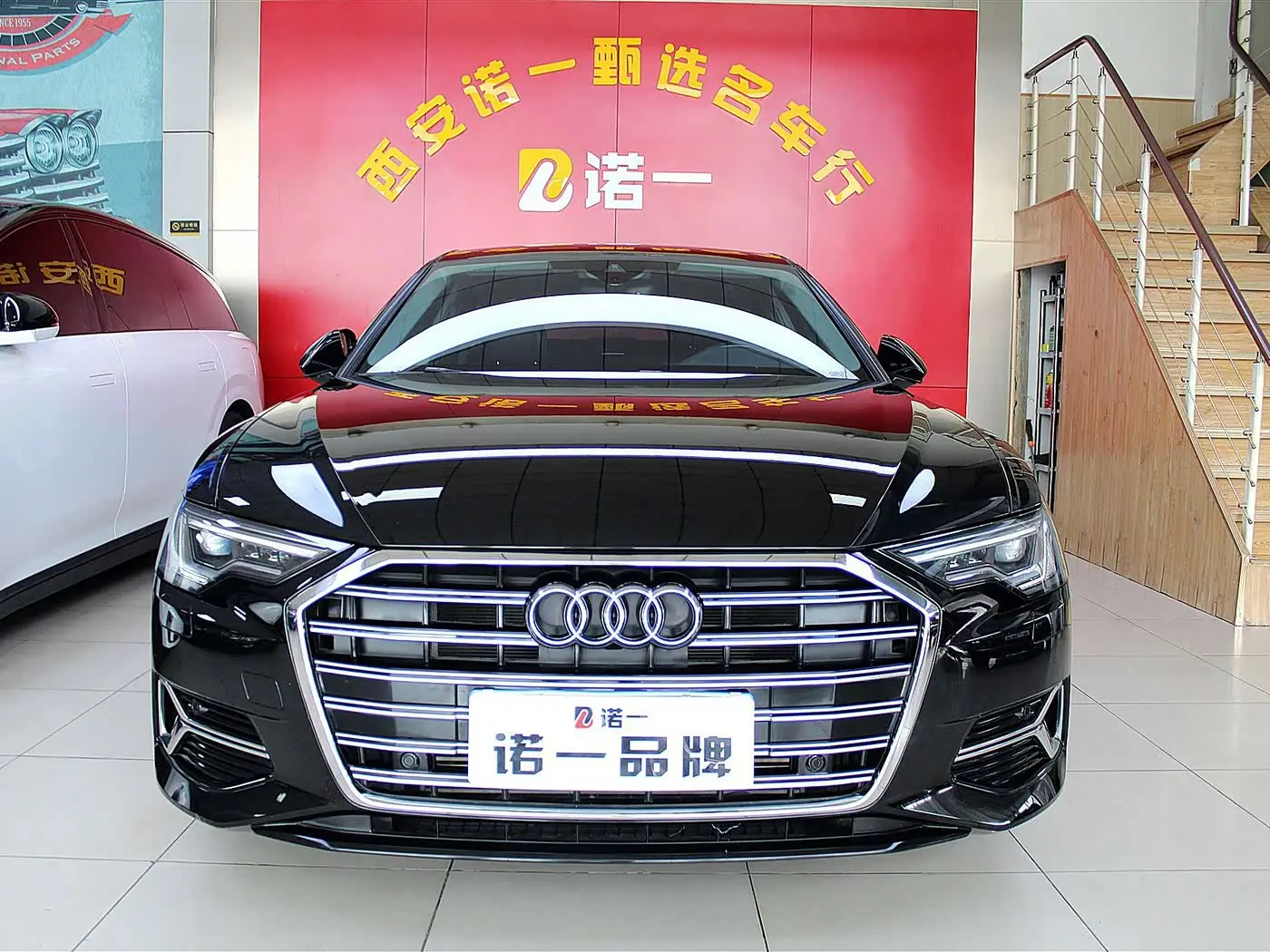 Audi A6L 2024 — Photo 2/15