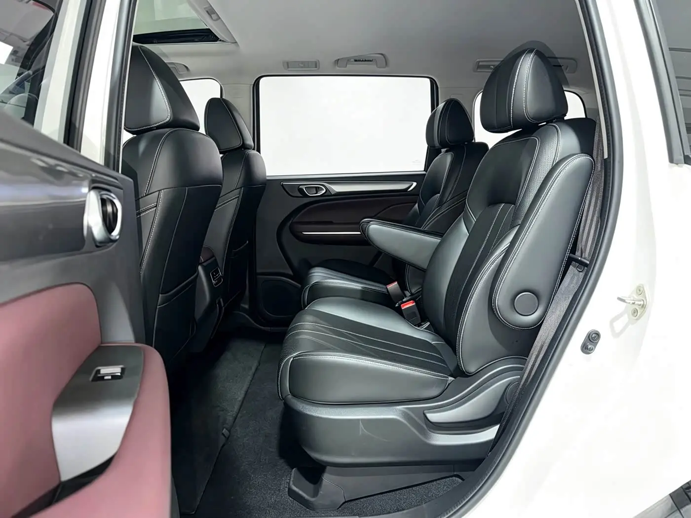 GAC Trumpchi Trumpchi M6 2022 — Фото 6/12