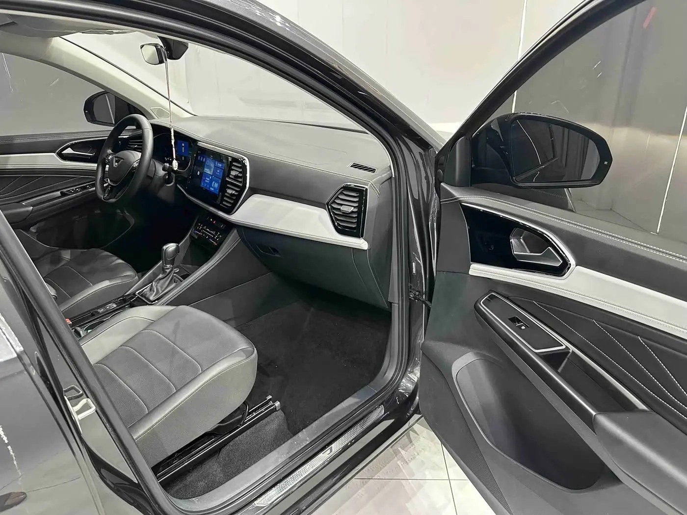 Jetta VS7 2022 — Şəkil 19/20