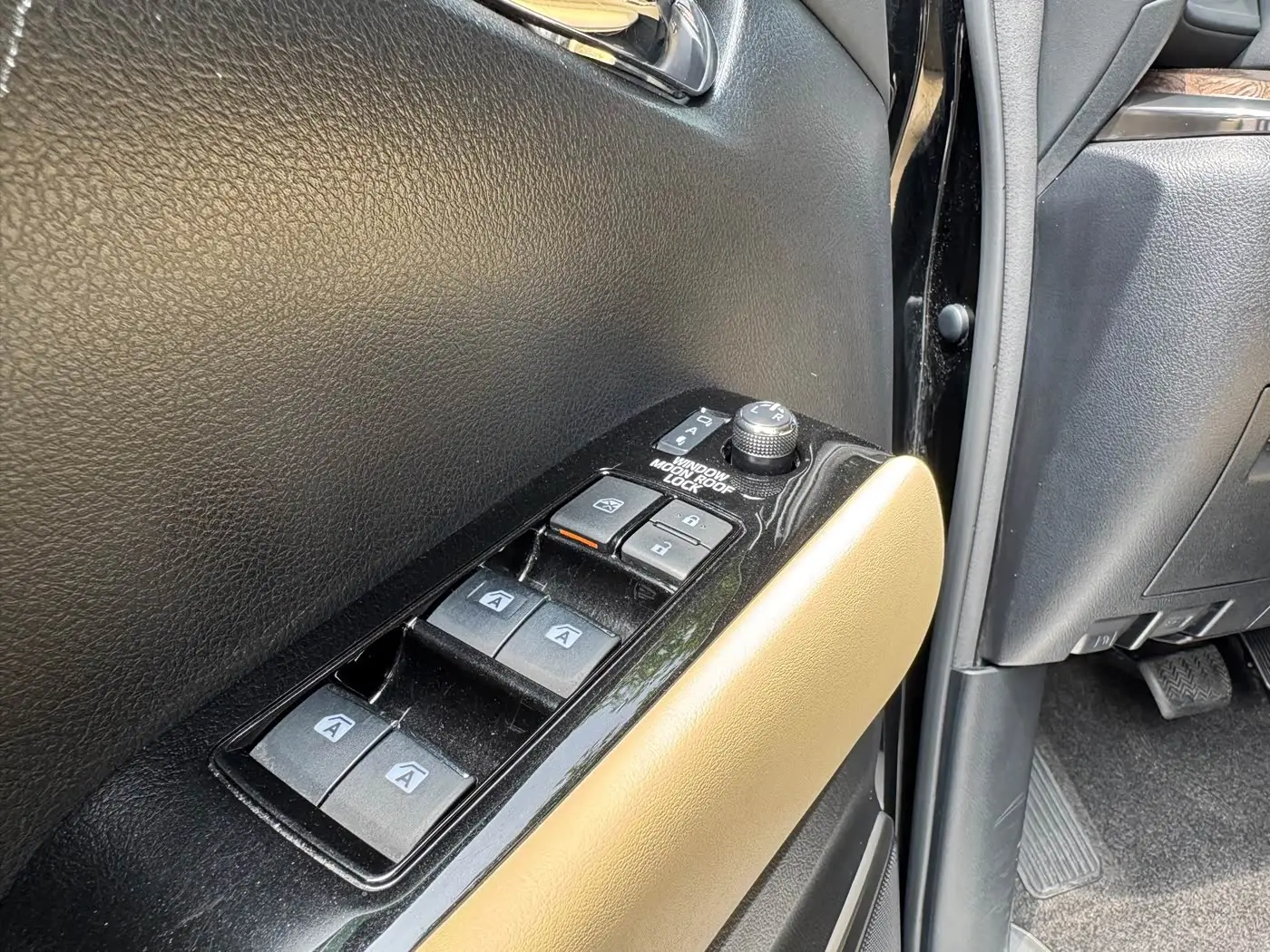 Toyota Alphard 2021 — Фото 10/20