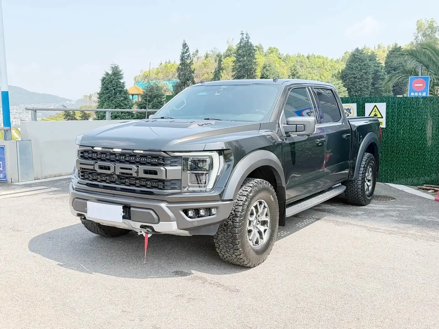Ford F-150 Raptor 2023 — Фото 1/20