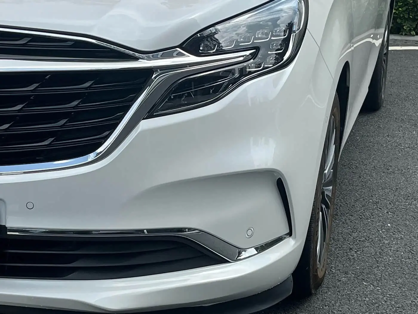 Buick GL8 2022 — Photo 9/20