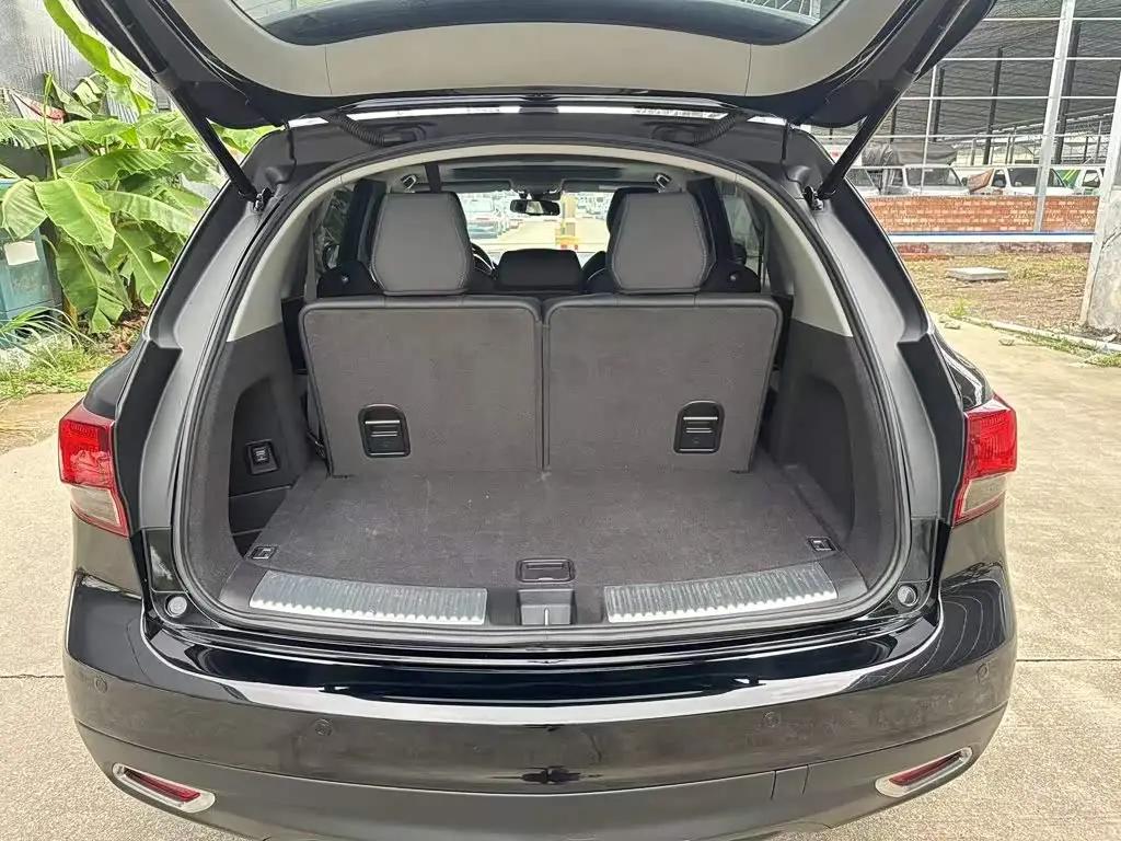 Acura MDX 2017 — Photo 18/19