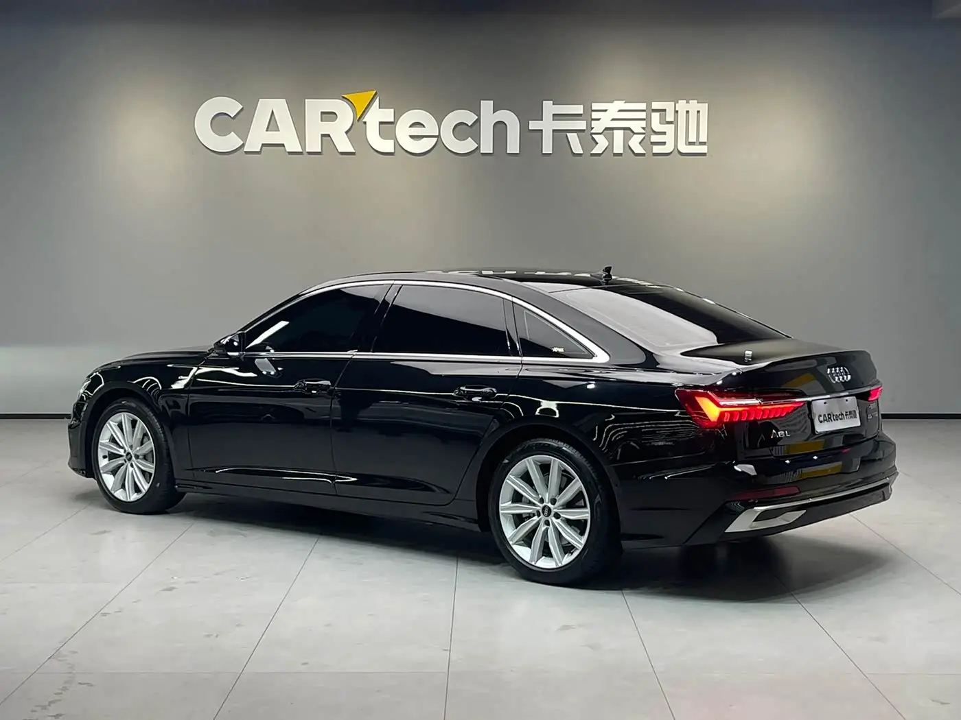 Audi A6L 2024 — Photo 6/20