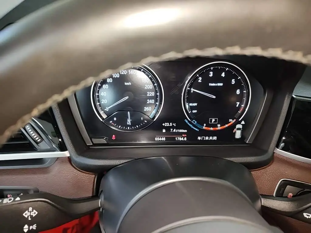 BMW X1 2021 — Photo 11/19