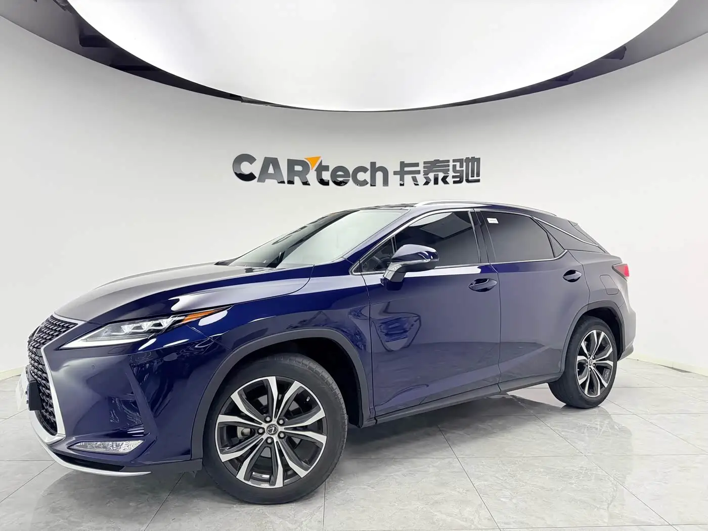 Lexus RX, 2021