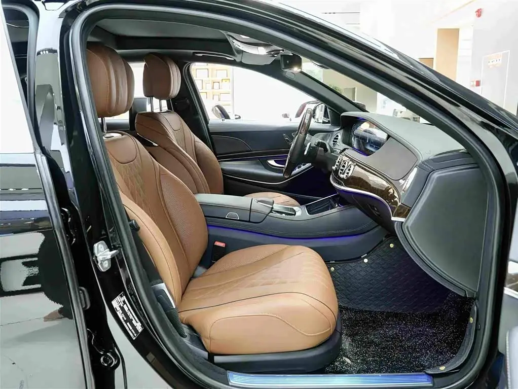 Mercedes-Benz Maybach S-Class 2021 — Фото 12/20