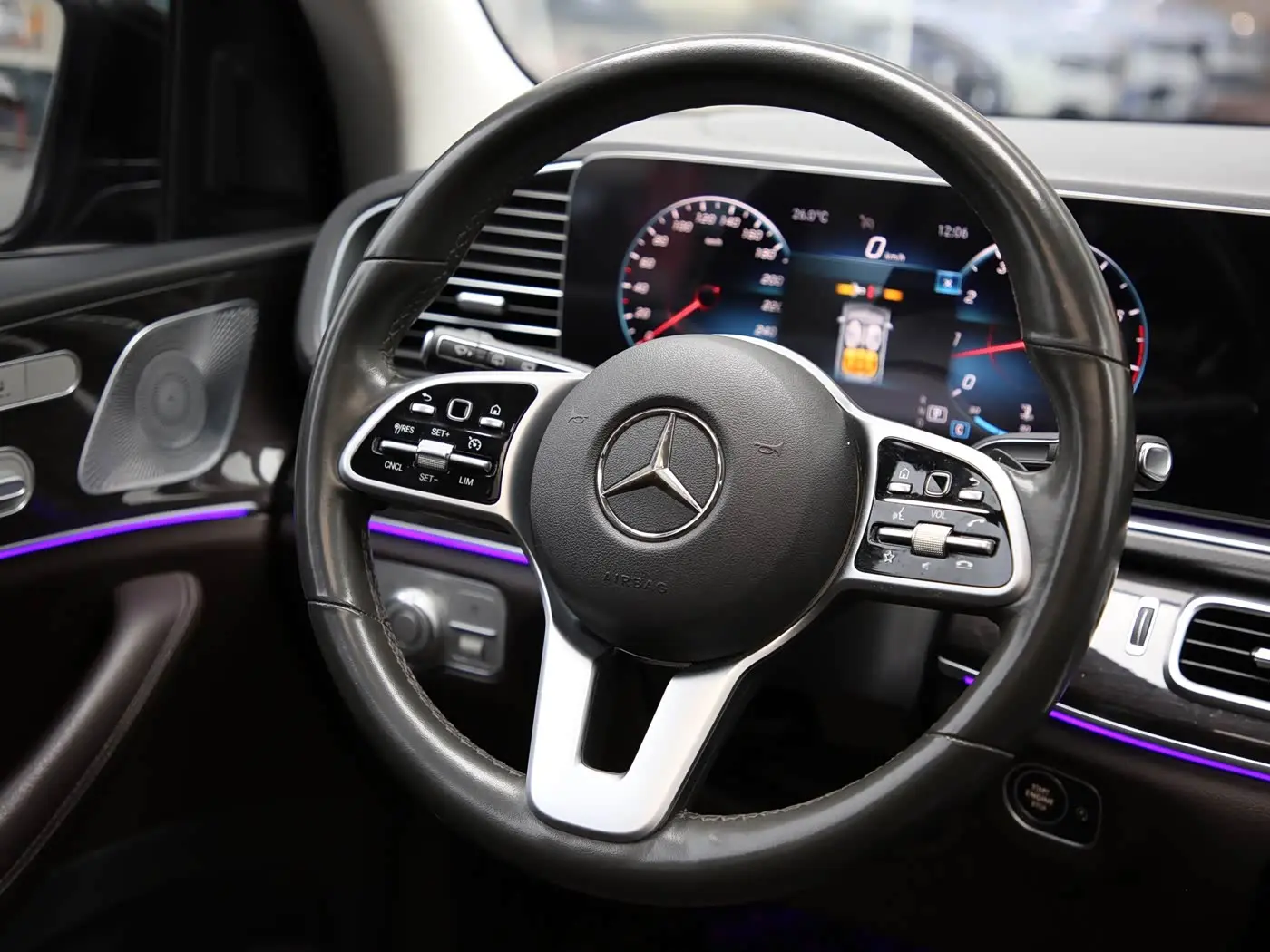 Mercedes-Benz GLE 2019 — Фото 8/17