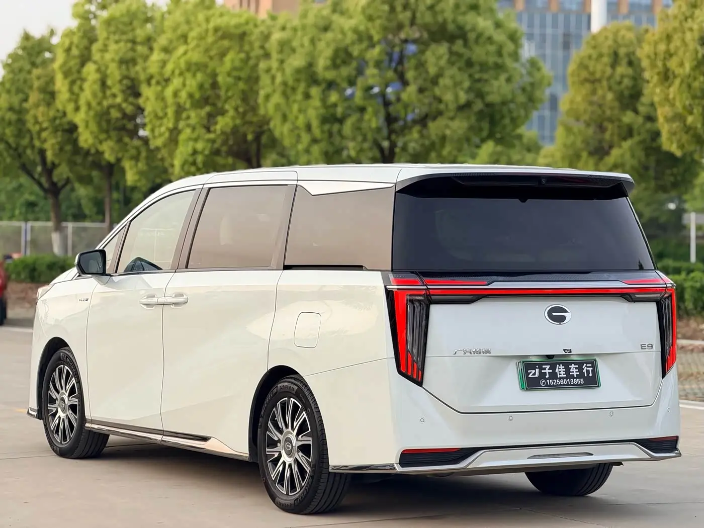 GAC Trumpchi Trumpchi E9 2024 — ფოტო 5/20