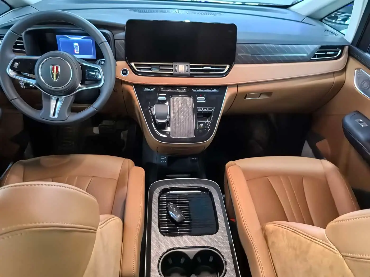 Hongqi HQ9 PHEV 2026 — Photo 8/14