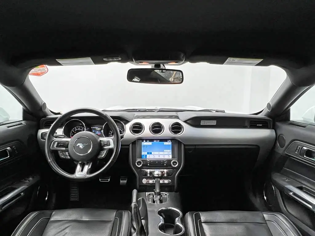 Ford Mustang 2017 — Photo 20/20