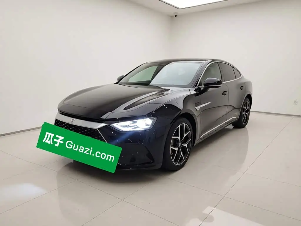 BYD Han 2024 — Şəkil 1/20