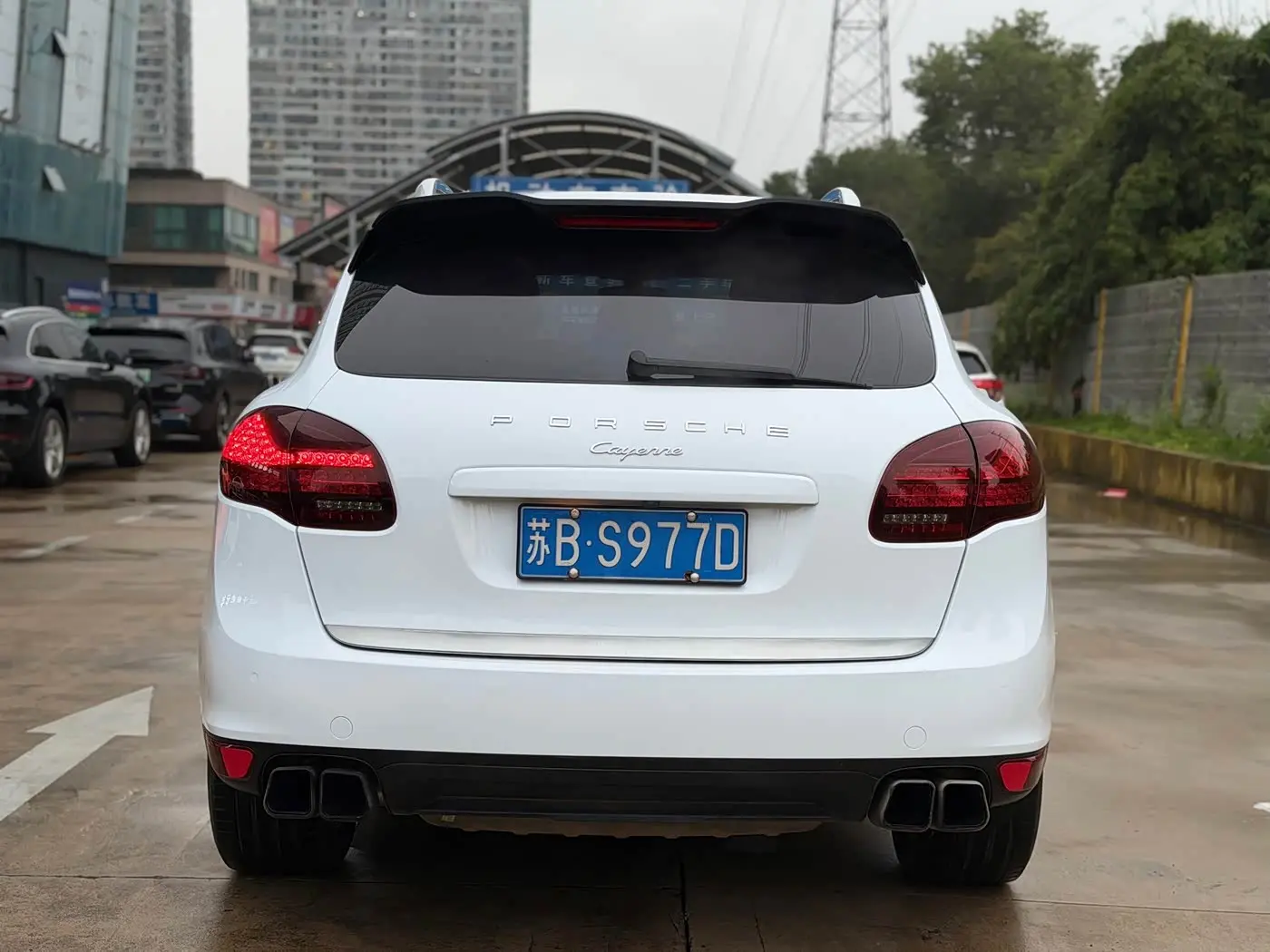 Porsche Cayenne 2013 — Photo 4/10