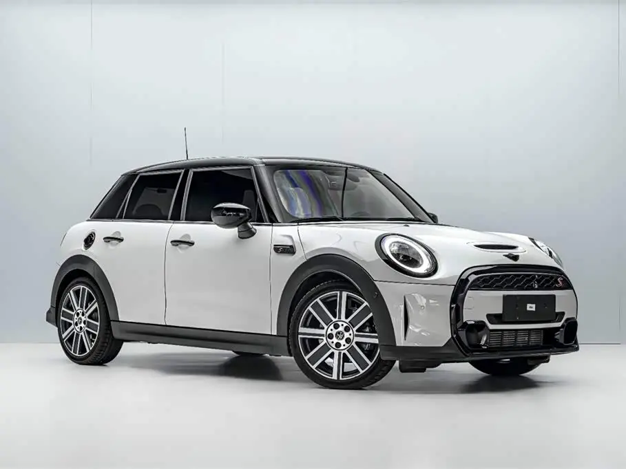 MINI MINI 2024 — Photo 3/20