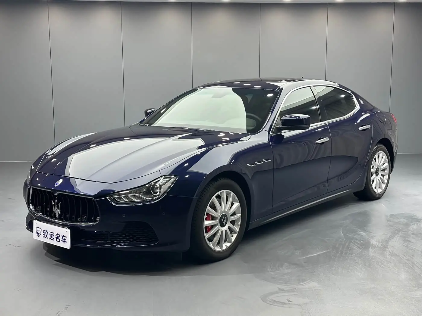 Maserati Ghibli 2016 — ფოტო 1/20