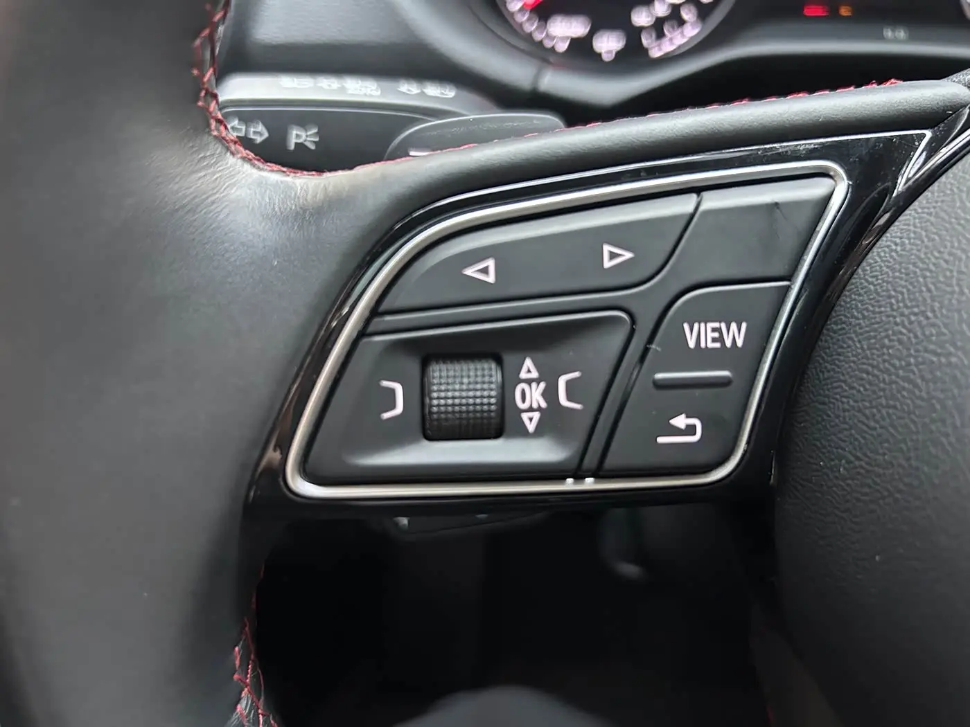 Audi Q2L 2023 — Photo 15/20
