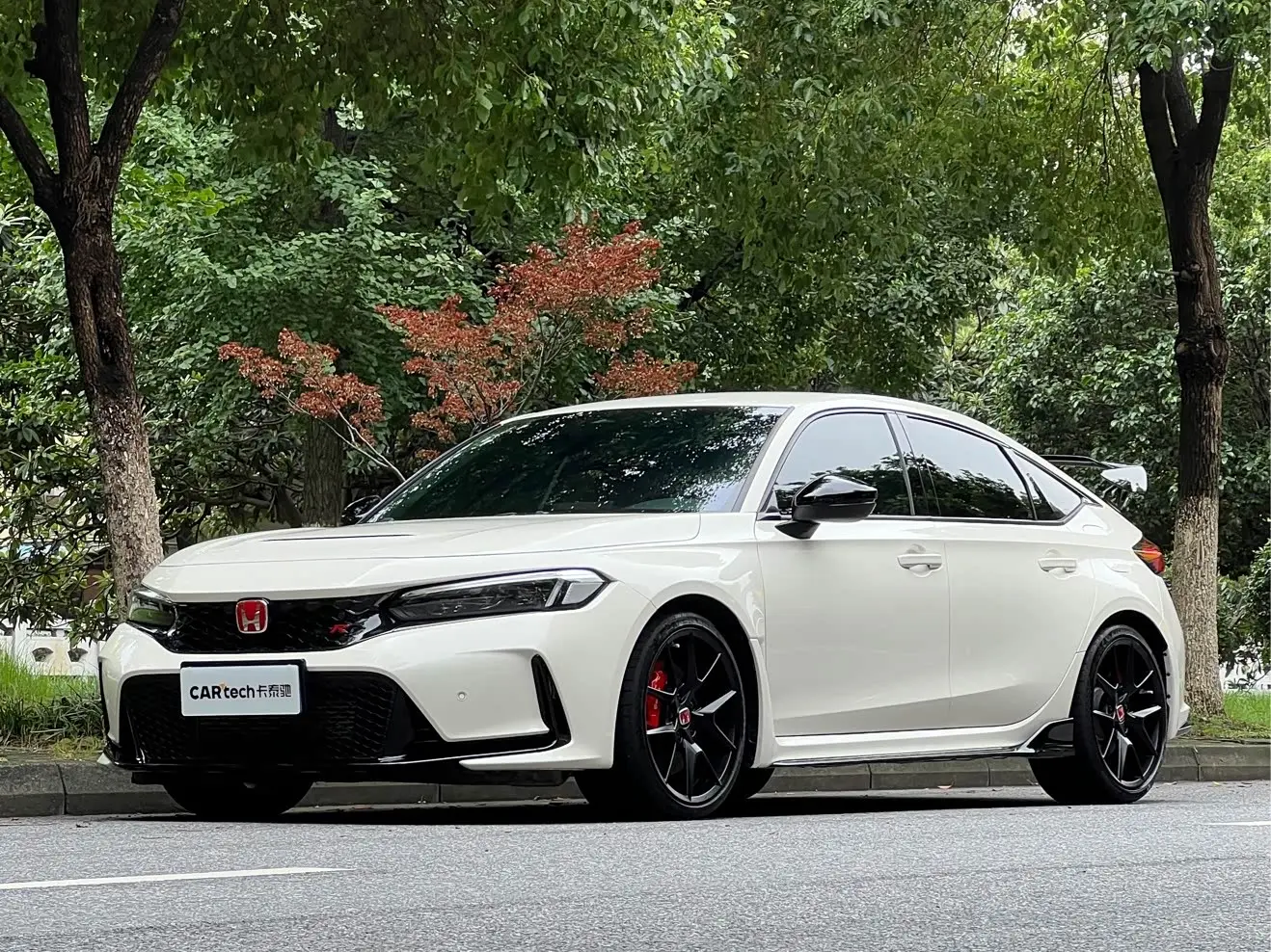 Honda Civic 2026 — Фото 1/20