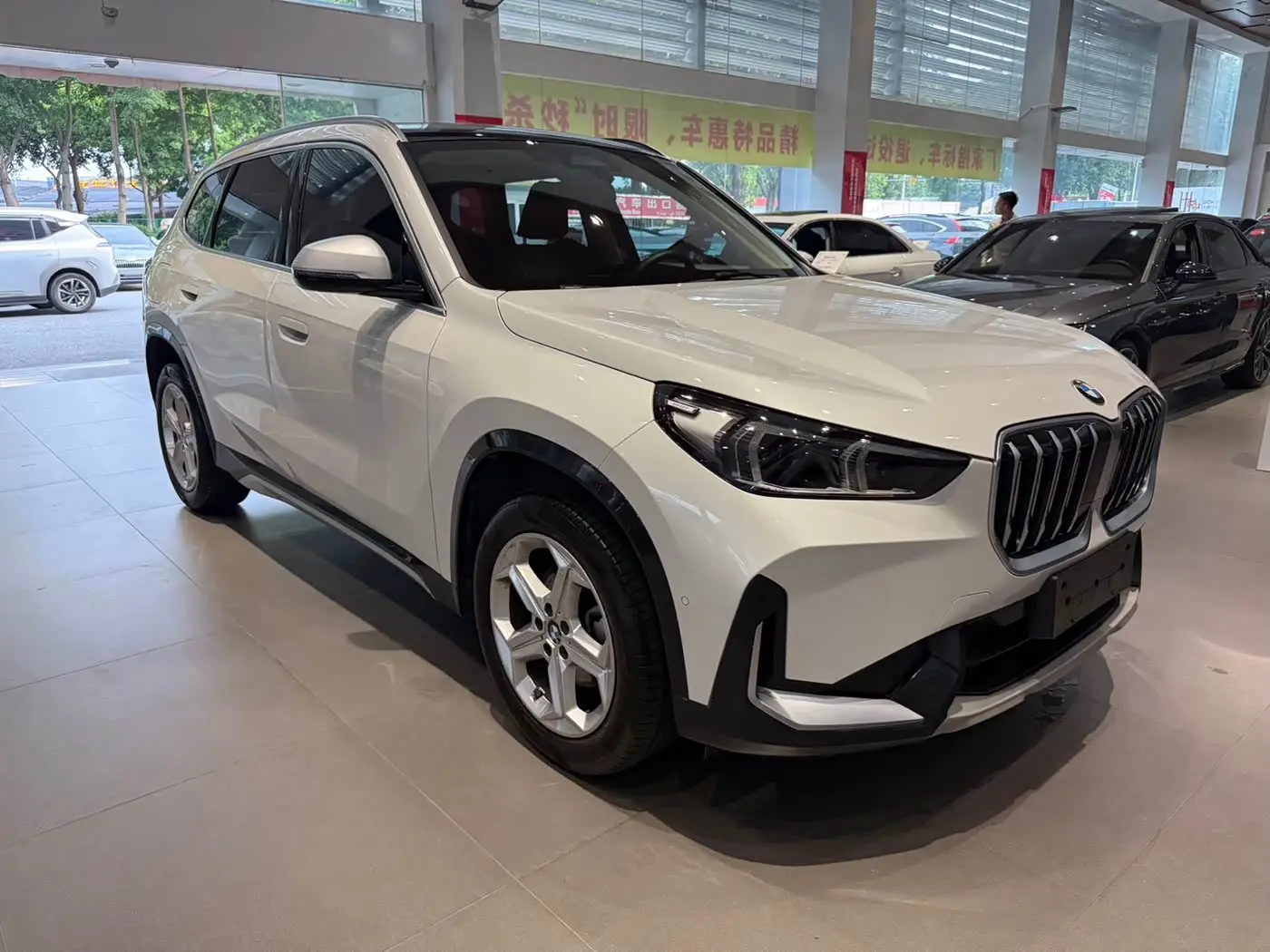 BMW X1 2023 — Photo 3/20