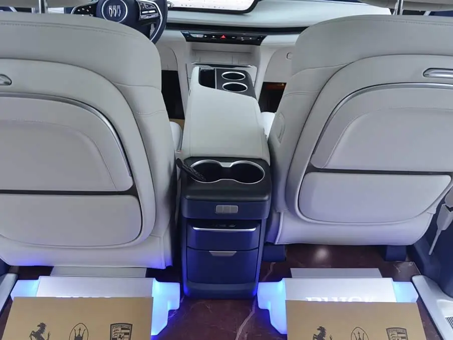 Buick GL8 New Energy 2025 — Şəkil 11/17
