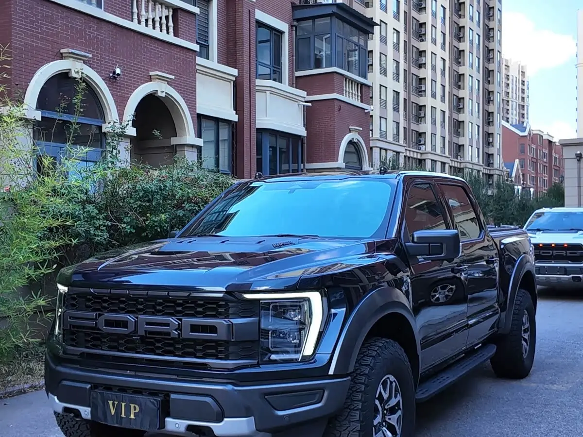 Ford F-150 Raptor 2023 — Photo 1/10