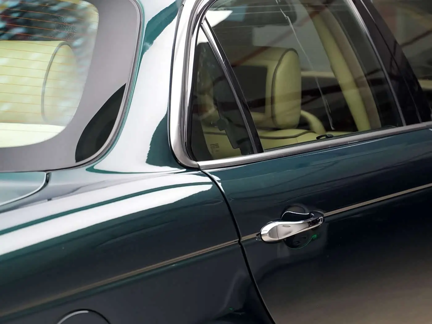 Jaguar XJ 2008 — ფოტო 5/20