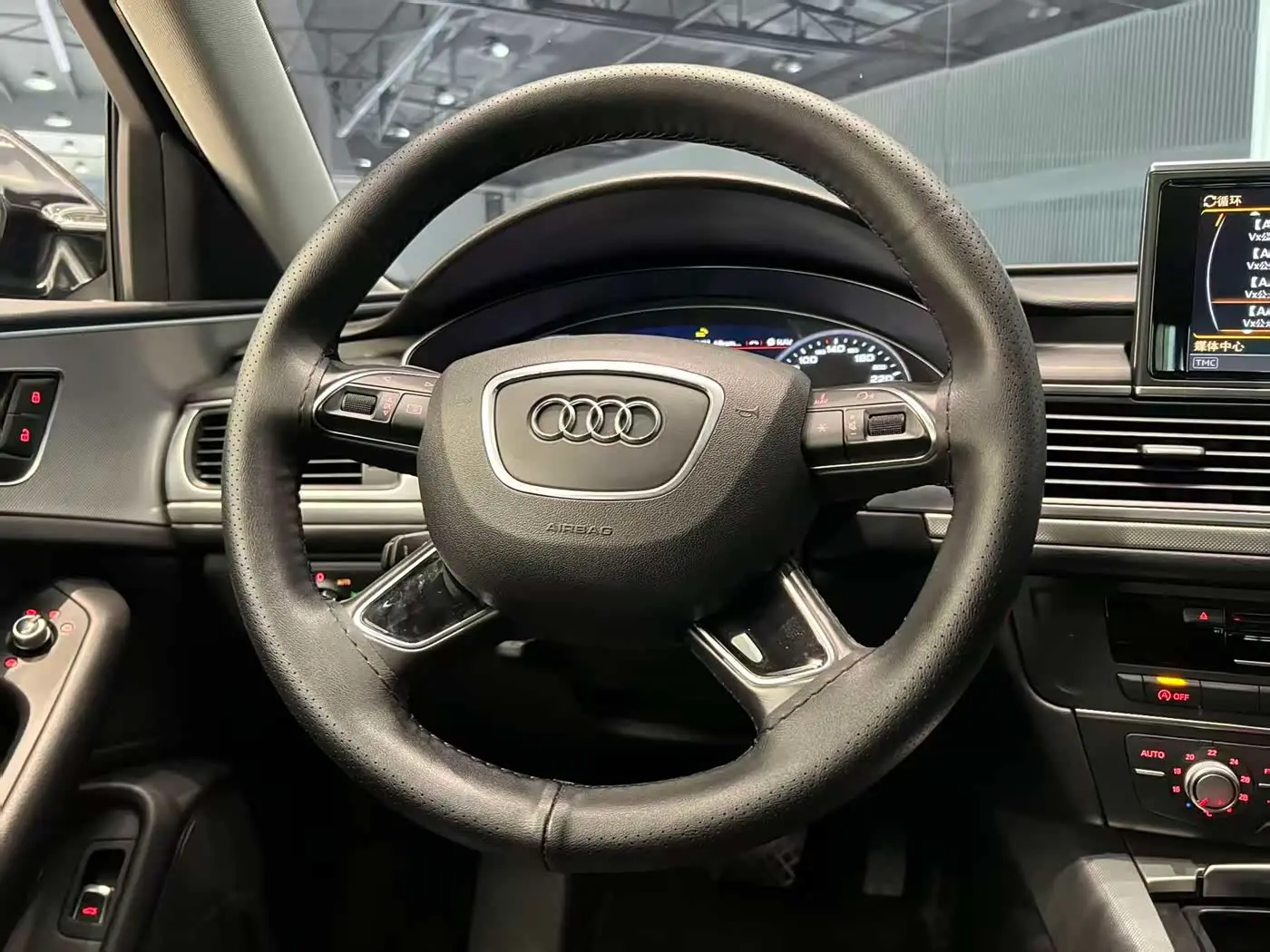 Audi A6L 2017 — Фото 8/9