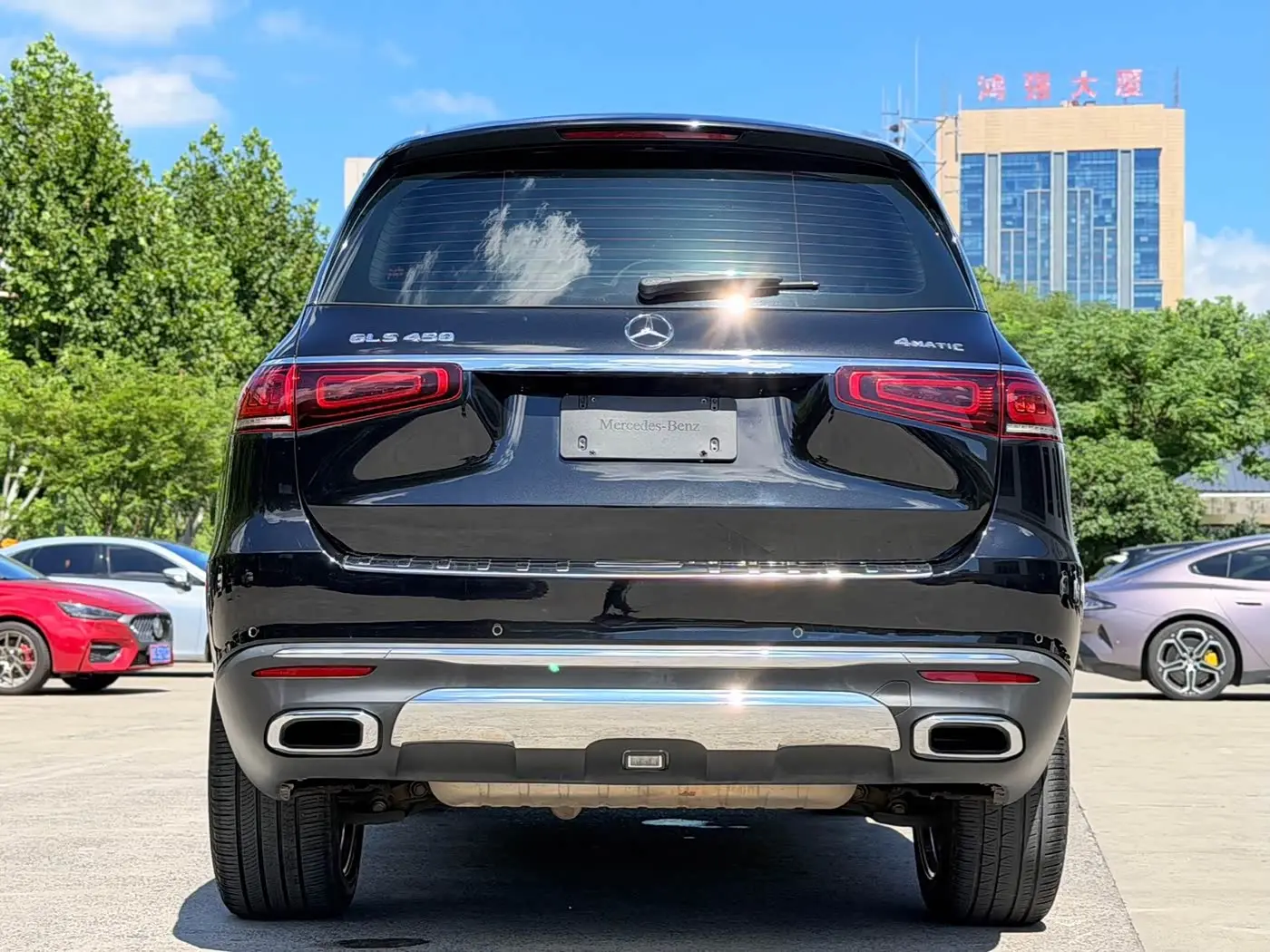 Mercedes-Benz GLS 2020 — Фото 11/12