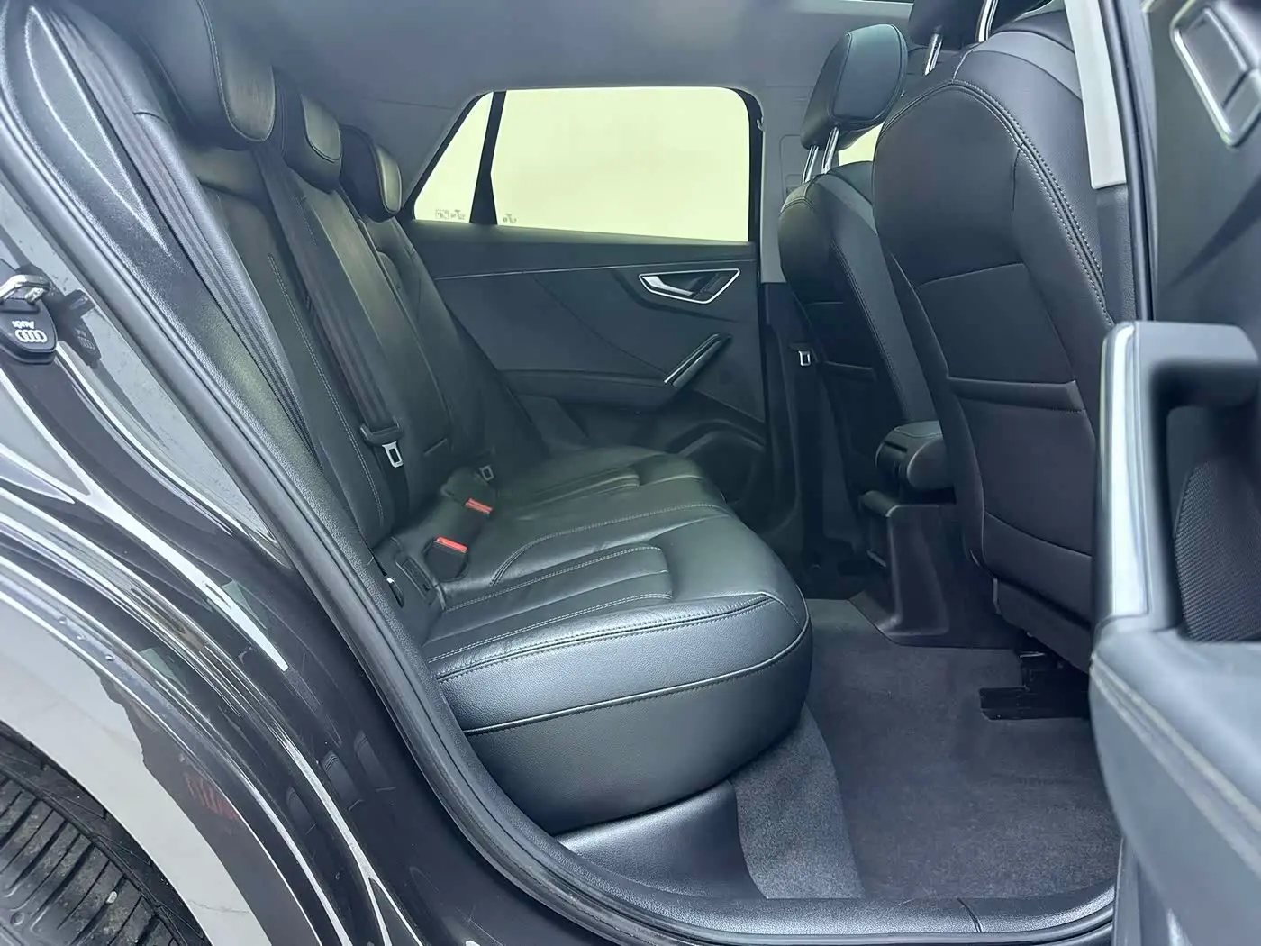 Audi Q2L 2022 — Photo 10/20