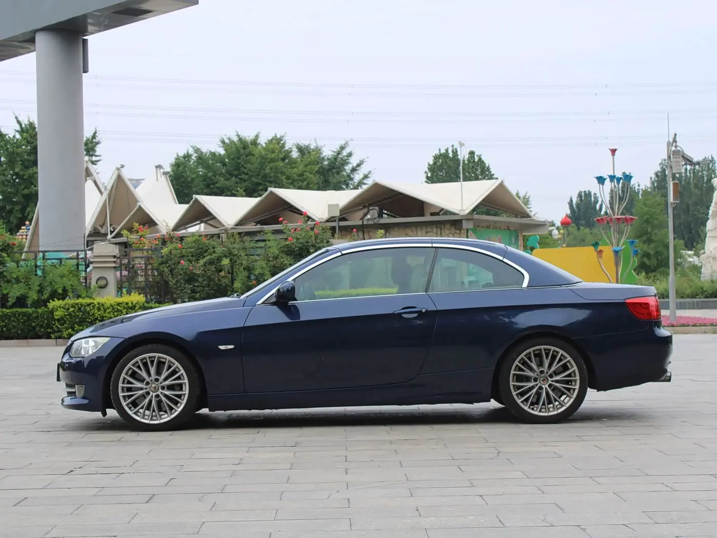 BMW 3 Series 2010 — Şəkil 6/20