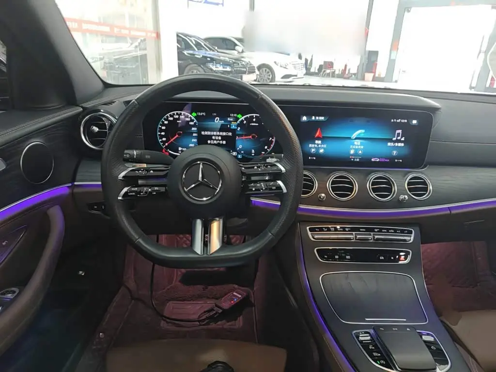 Mercedes-Benz E-Class 2023 — Фото 7/20